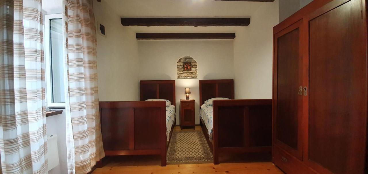 Holiday Home Ana กานฟานาร์ ภายนอก รูปภาพ